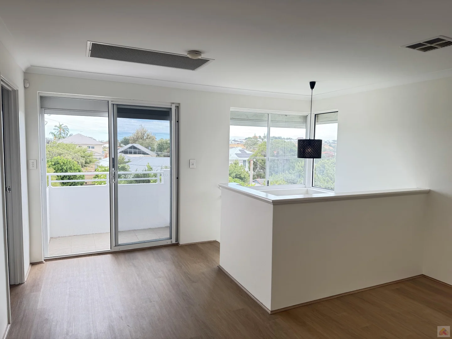 Additional image 28 of 8 Willis Road, Beaconsfield WA 6162