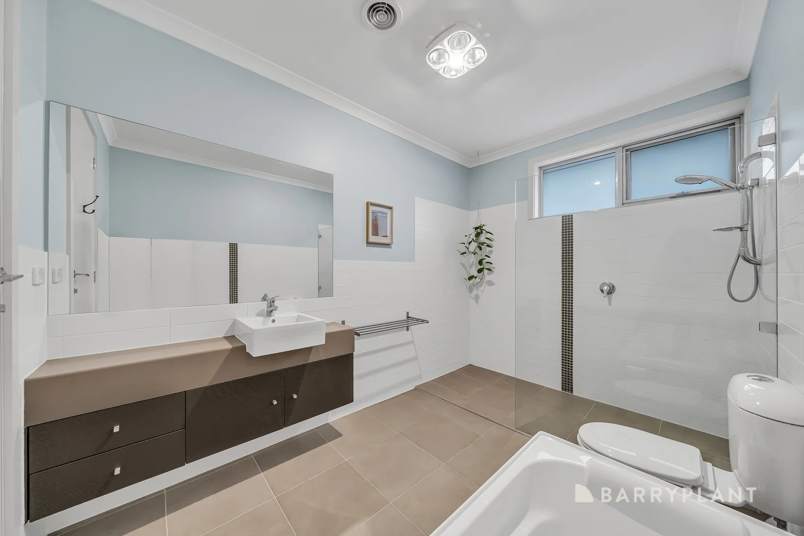 Additional image 13 of 37 Eagleview Place, Sanctuary Lakes VIC 3030