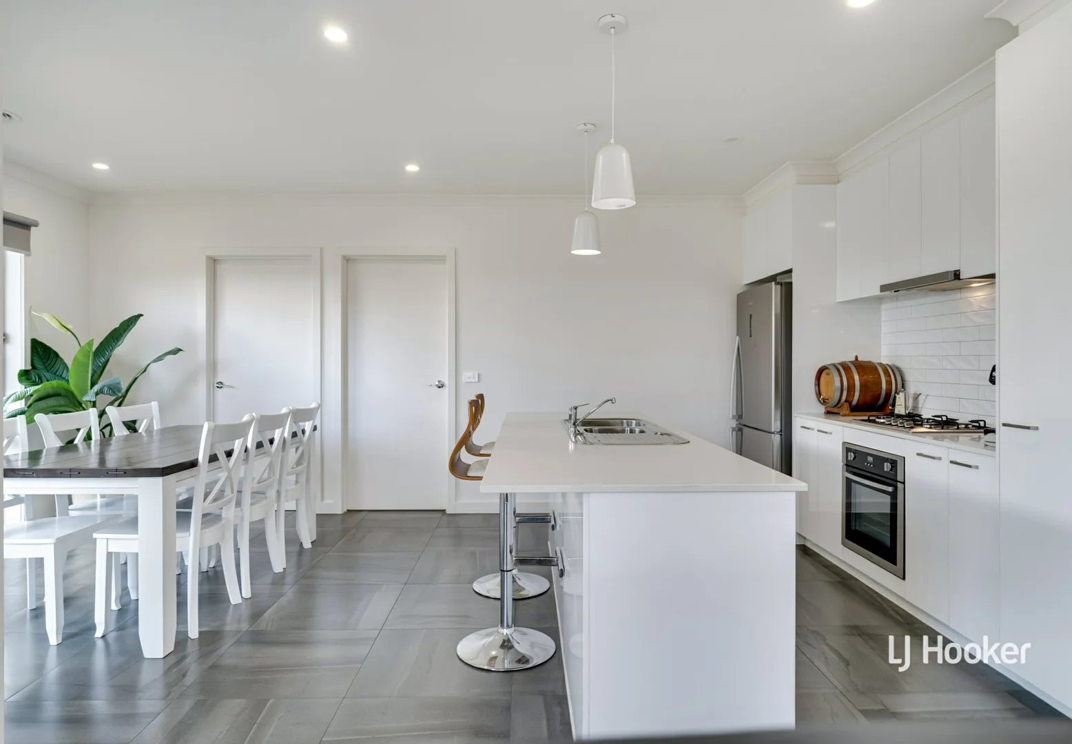 Additional image 5 of 2/40 McKenzie Street, Broadford VIC 3658