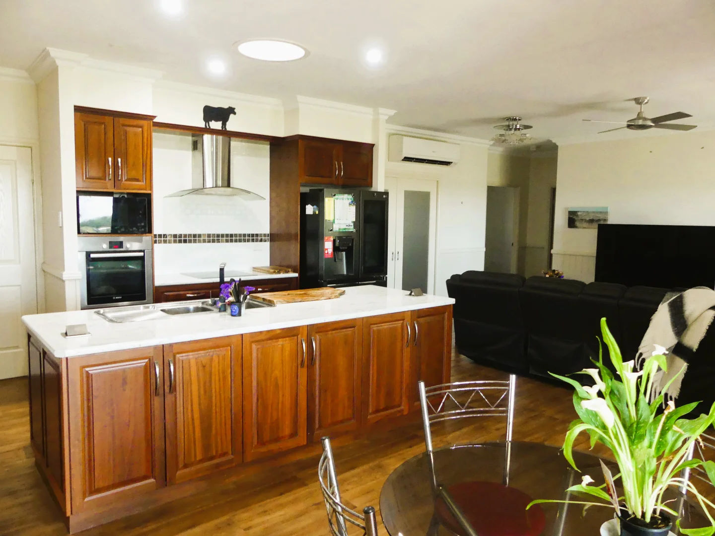 Additional image 5 of 'The Overflow' 102 Crighton Road, Biddeston QLD 4401