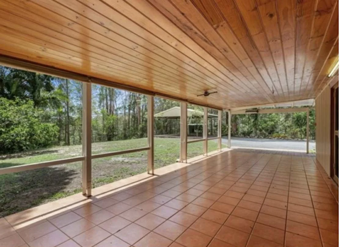 Additional image 11 of Uki NSW 2484