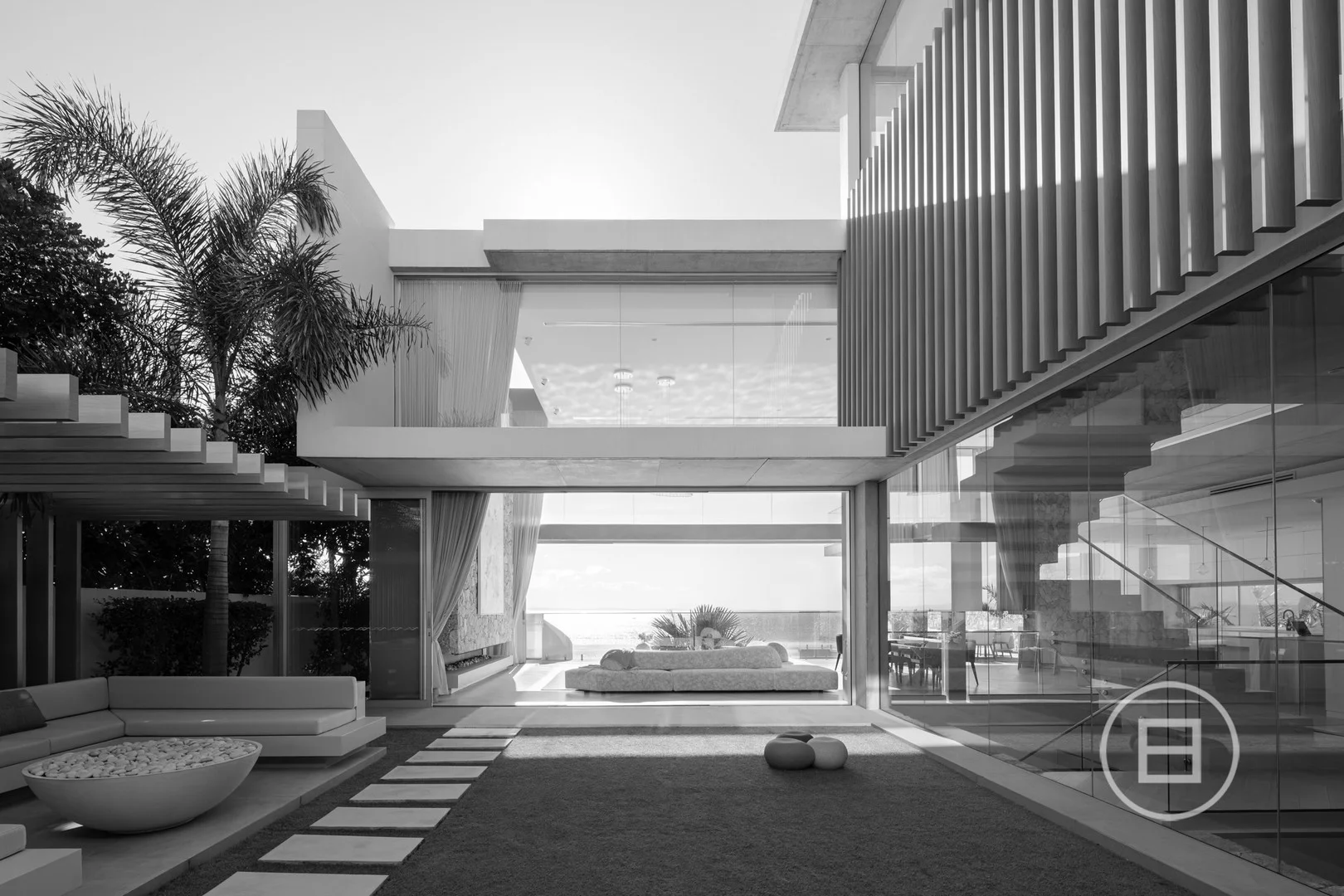 104 Prince Edward Parade, Scarborough QLD 4020