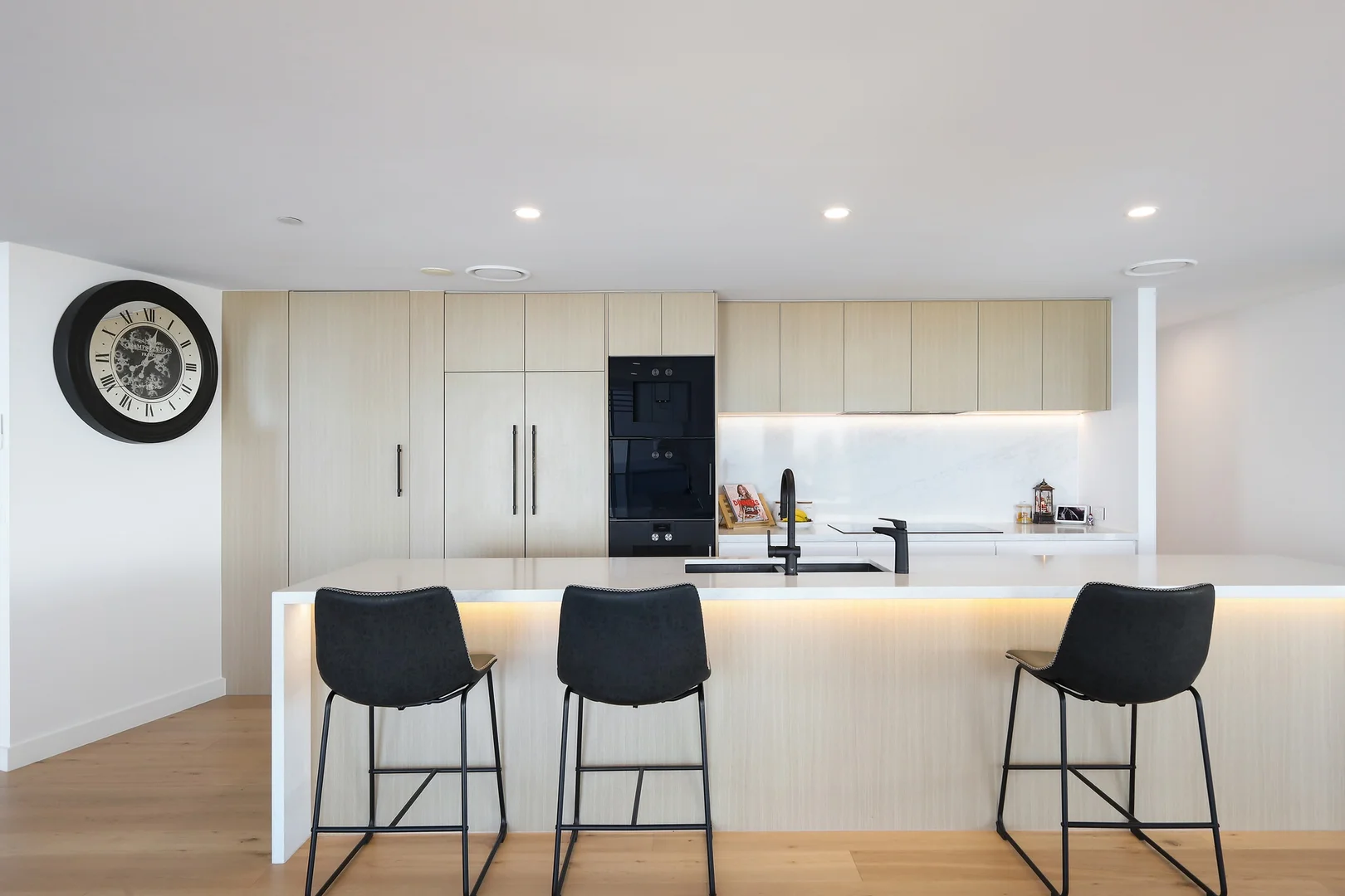 Additional image 7 of 4501/1 Oracle Boulevard, Broadbeach QLD 4218