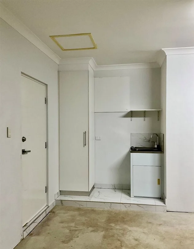 Additional image 11 of Zuccoli NT 0832