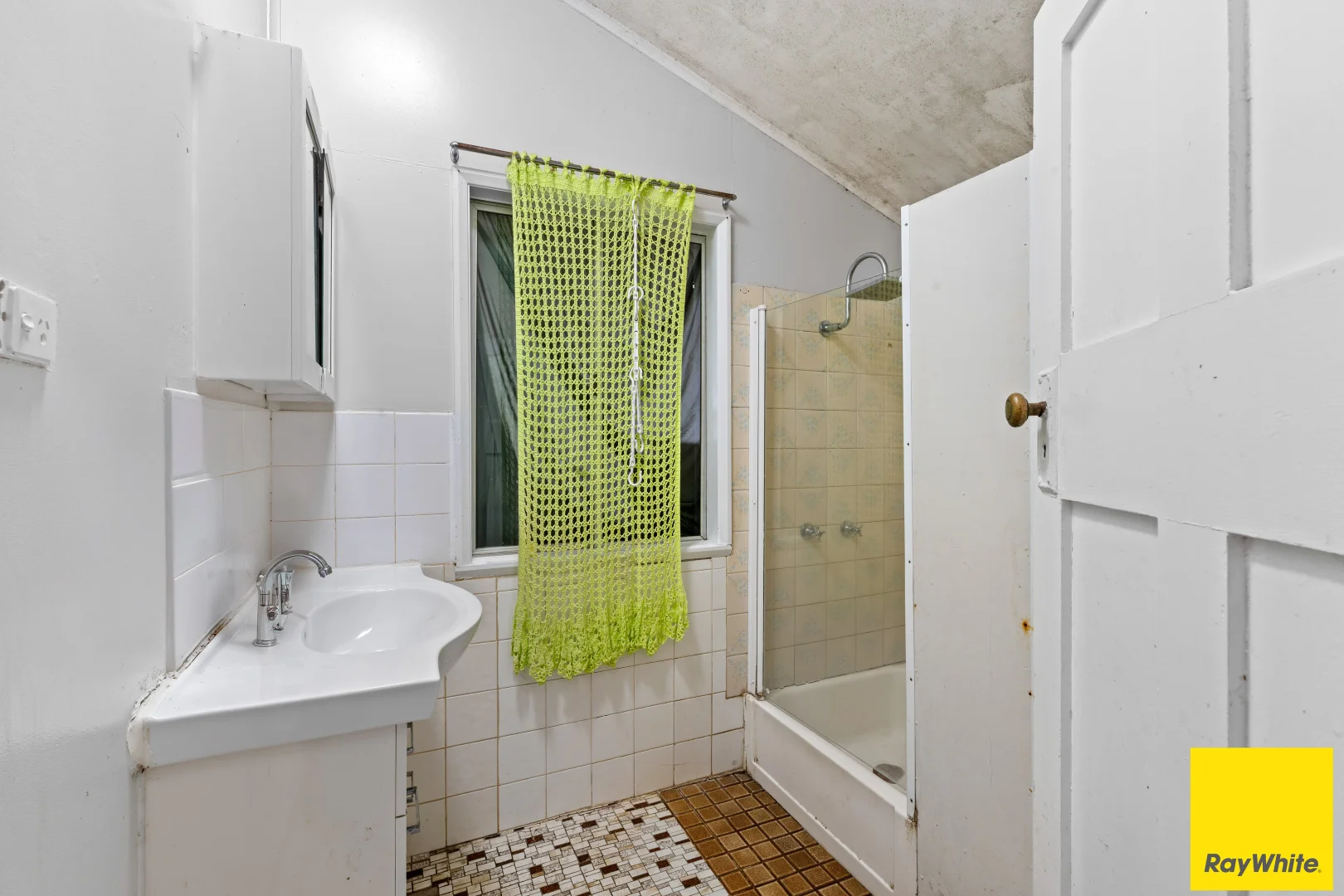 Additional image 15 of 8 Feldt Street, Flying Fish Point QLD 4860