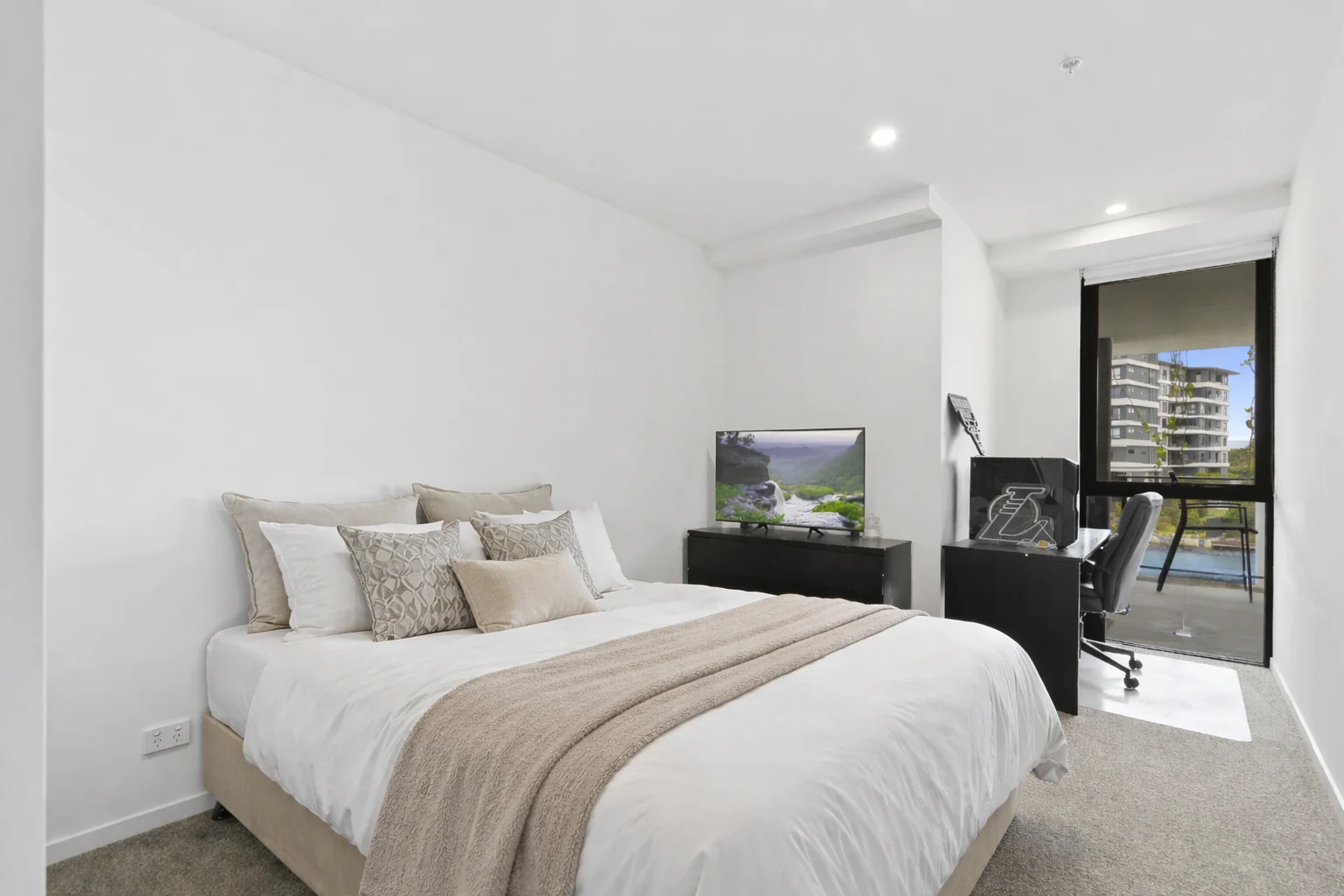 Additional image 13 of 1306/10 Sickle Avenue, Hope Island QLD 4212