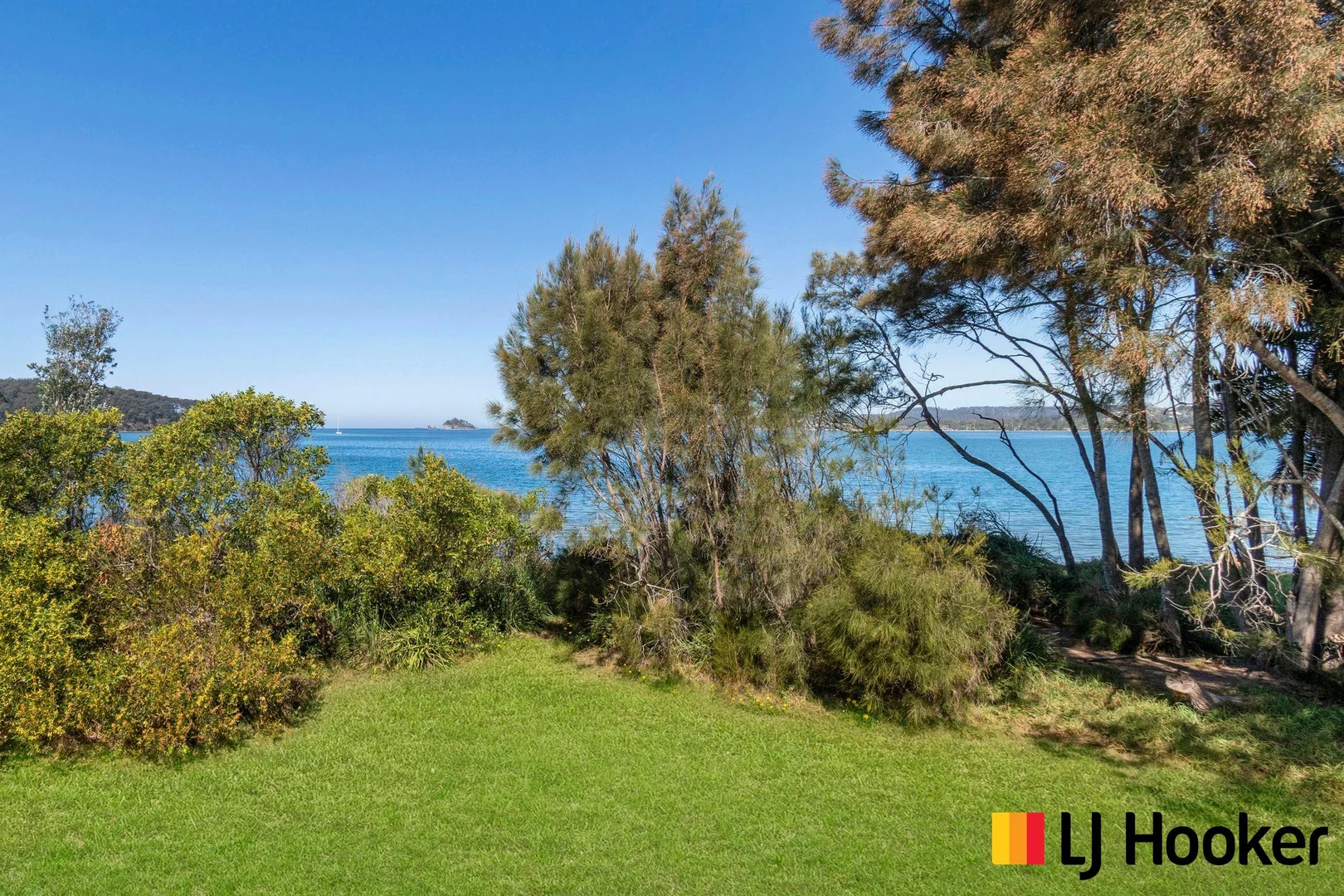 Additional image 26 of 6 Myamba Parade, Surfside NSW 2536