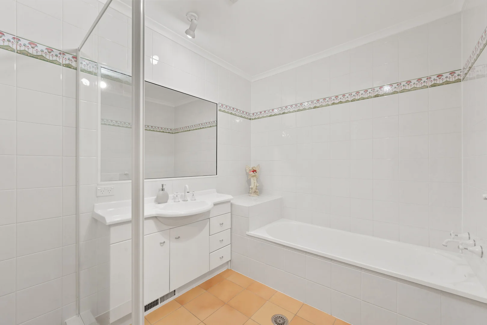 Additional image 14 of 4/6 Tauss Place, Bruce ACT 2617