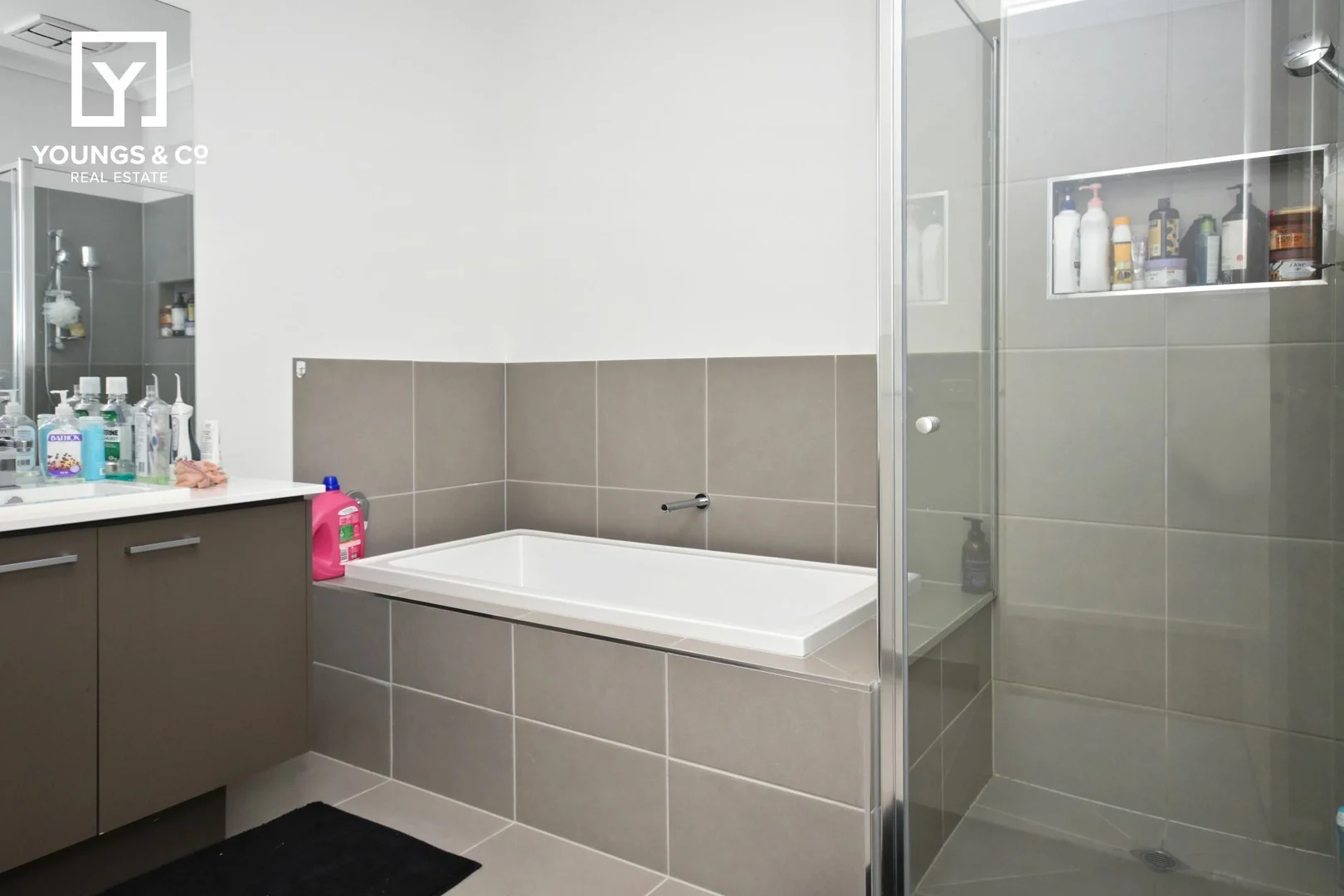 Additional image 11 of 8 Weyba Ave, Kialla VIC 3631