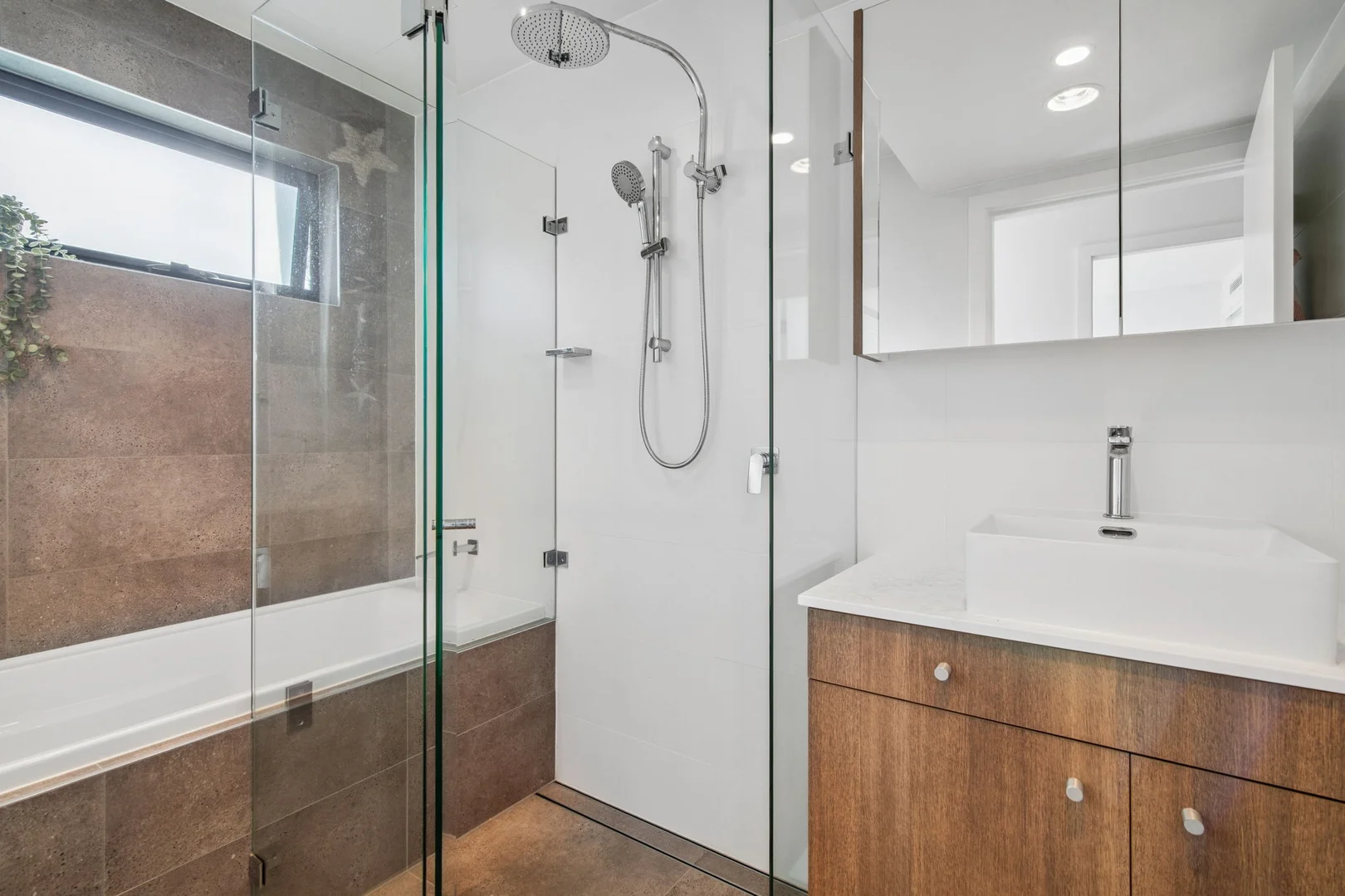 Additional image 29 of 3/10B Nettin Circuit, Jindabyne NSW 2627