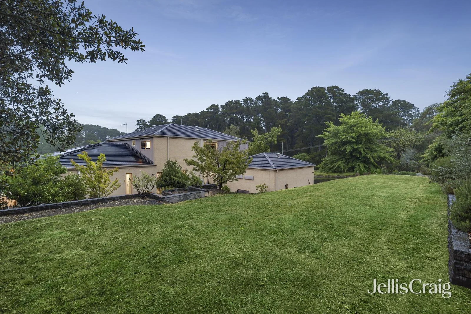 Additional image 15 of 18-20 Feversham Avenue, Park Orchards VIC 3114