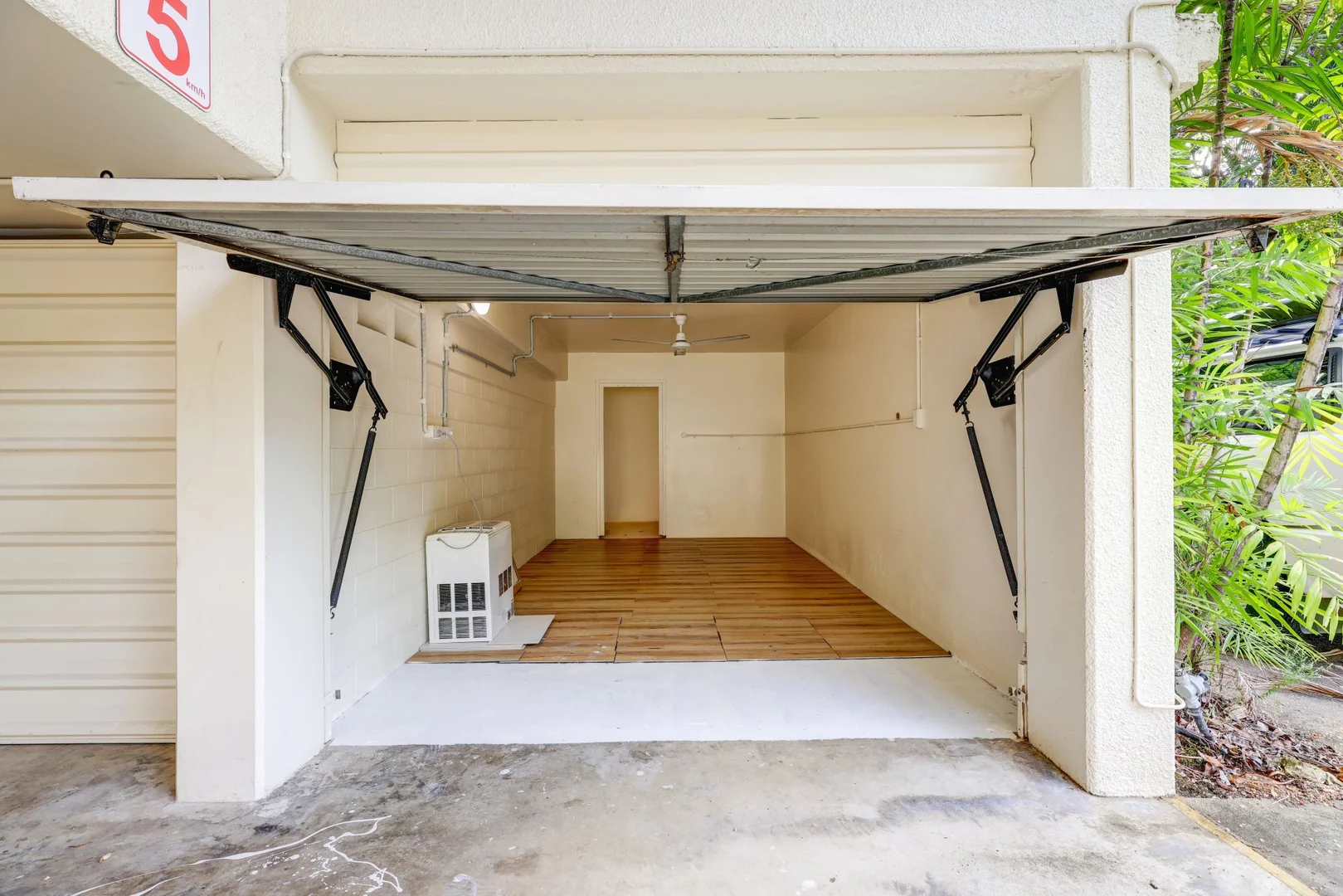 Additional image 16 of 11/5-7 Amphora Street, Palm Cove QLD 4879