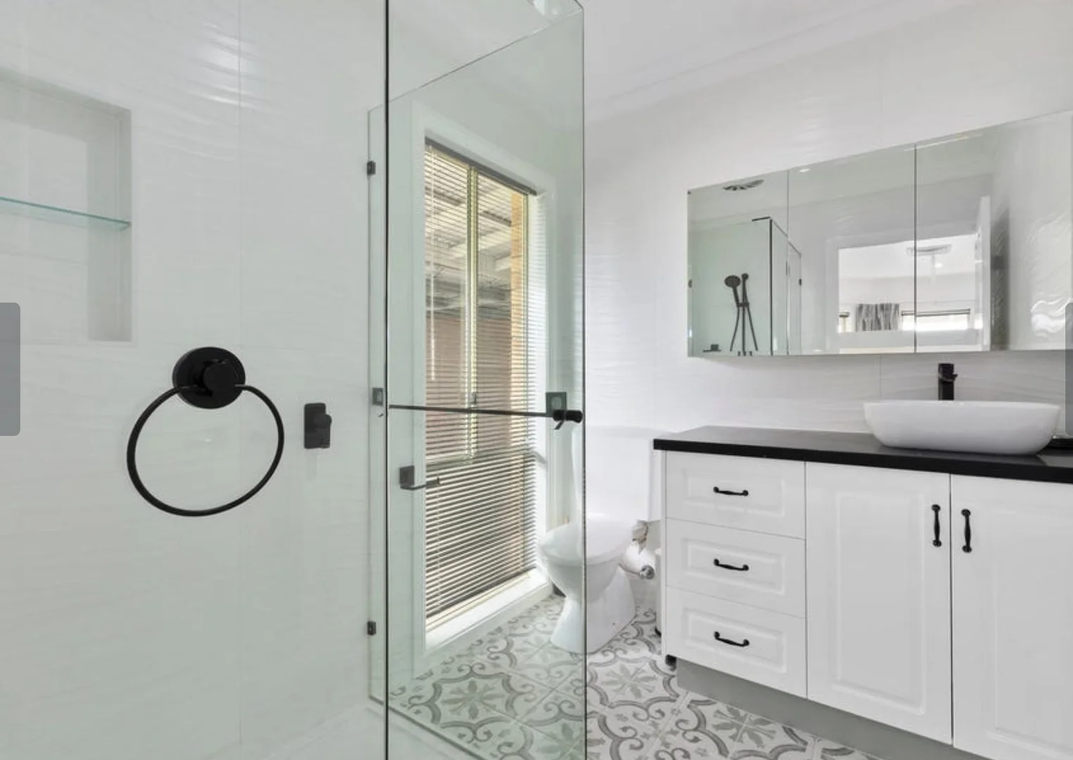 Additional image 7 of 295 Tower Hill Drive, Lovely Banks VIC 3213