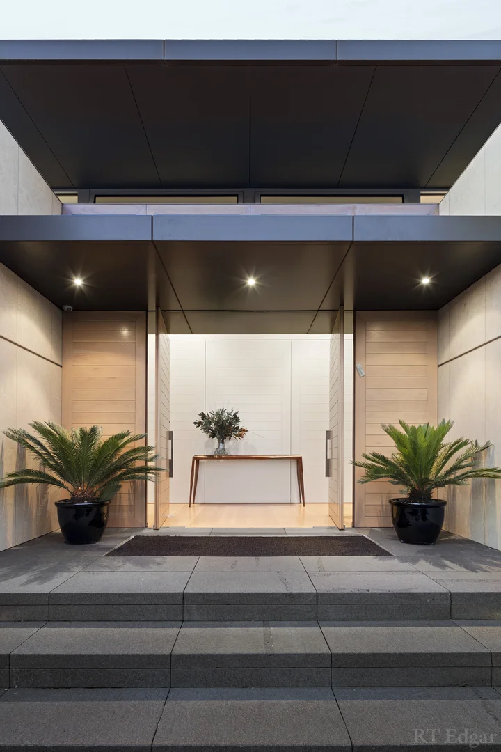 Additional image 20 of 8 Wootton Grove, Caulfield North VIC 3161