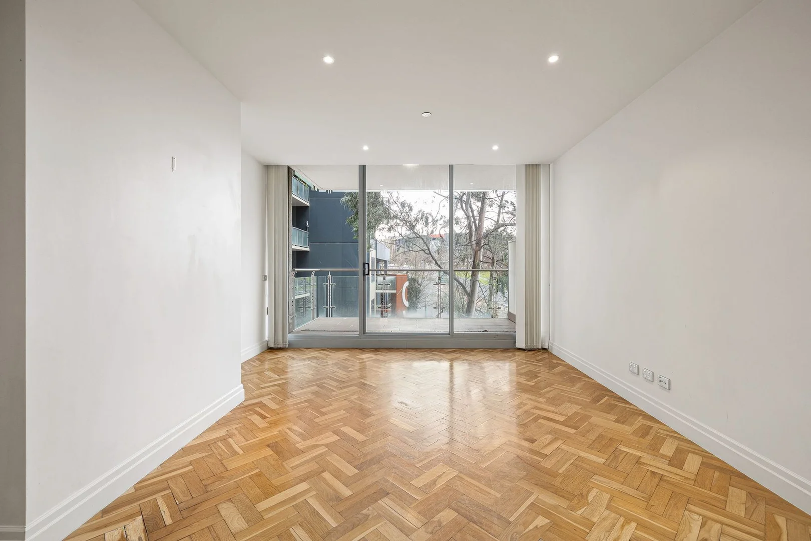 Additional image 5 of 404/91-93 Tram Road, Doncaster VIC 3108