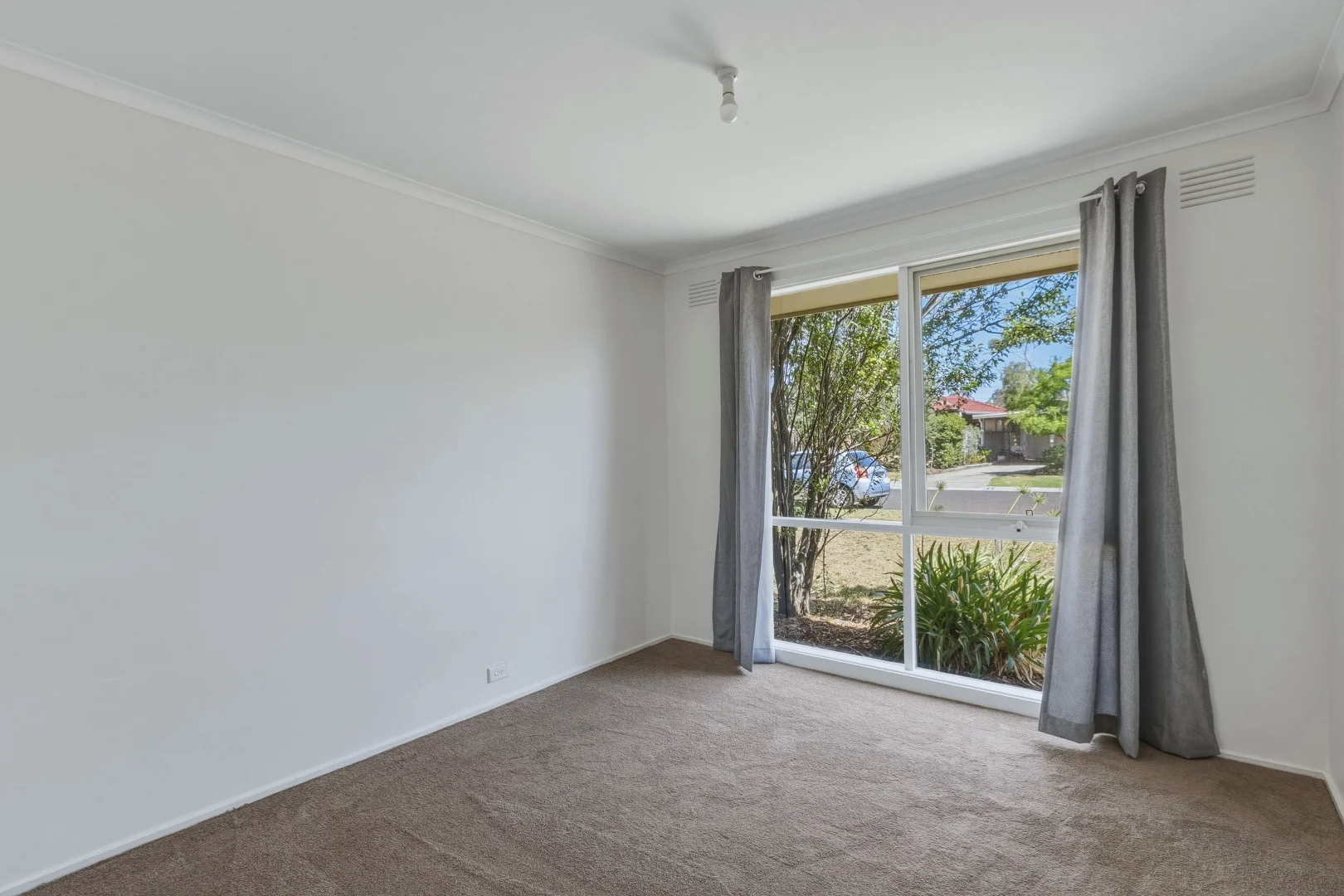 Additional image 8 of 4 Burgundy Drive, Wyndham Vale VIC 3024