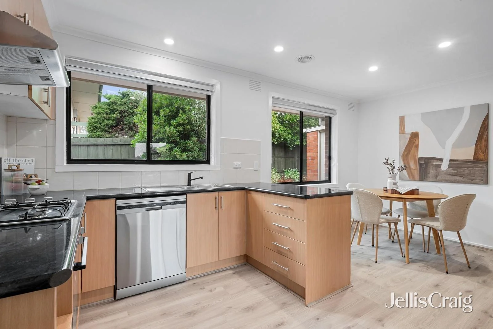Additional image 5 of 2/49-51 Beaufort Road, Croydon VIC 3136