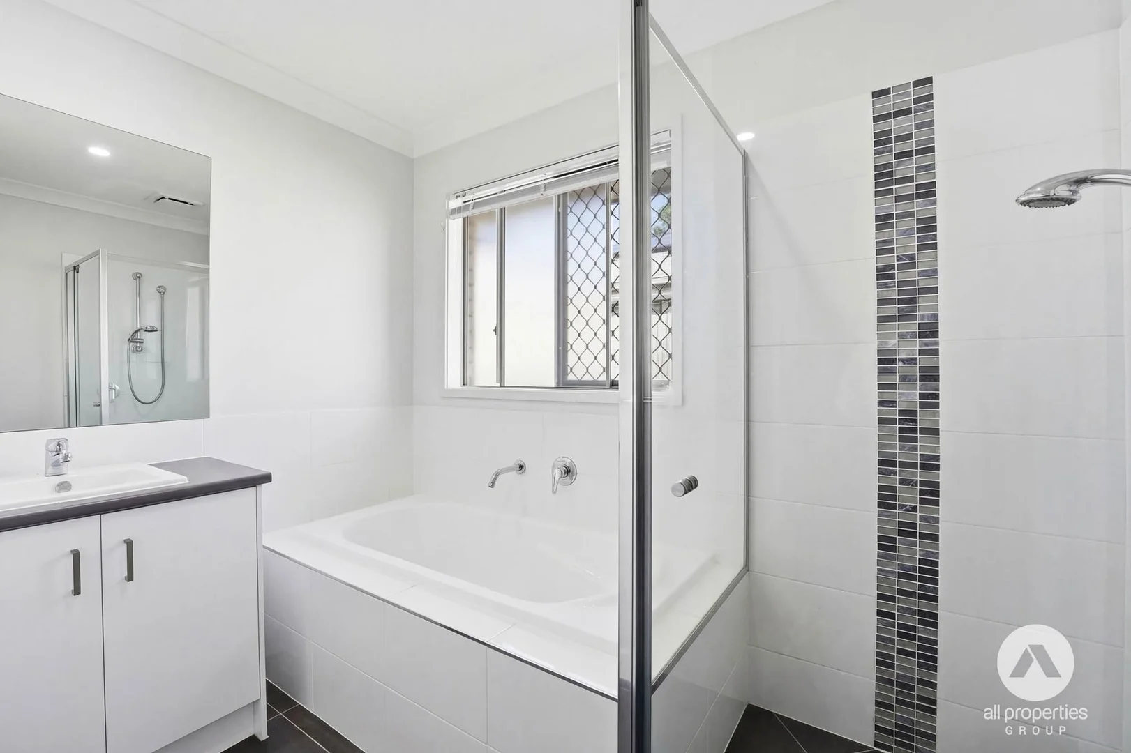 Additional image 5 of 19 WILLOW CIRCUIT, Yarrabilba QLD 4207