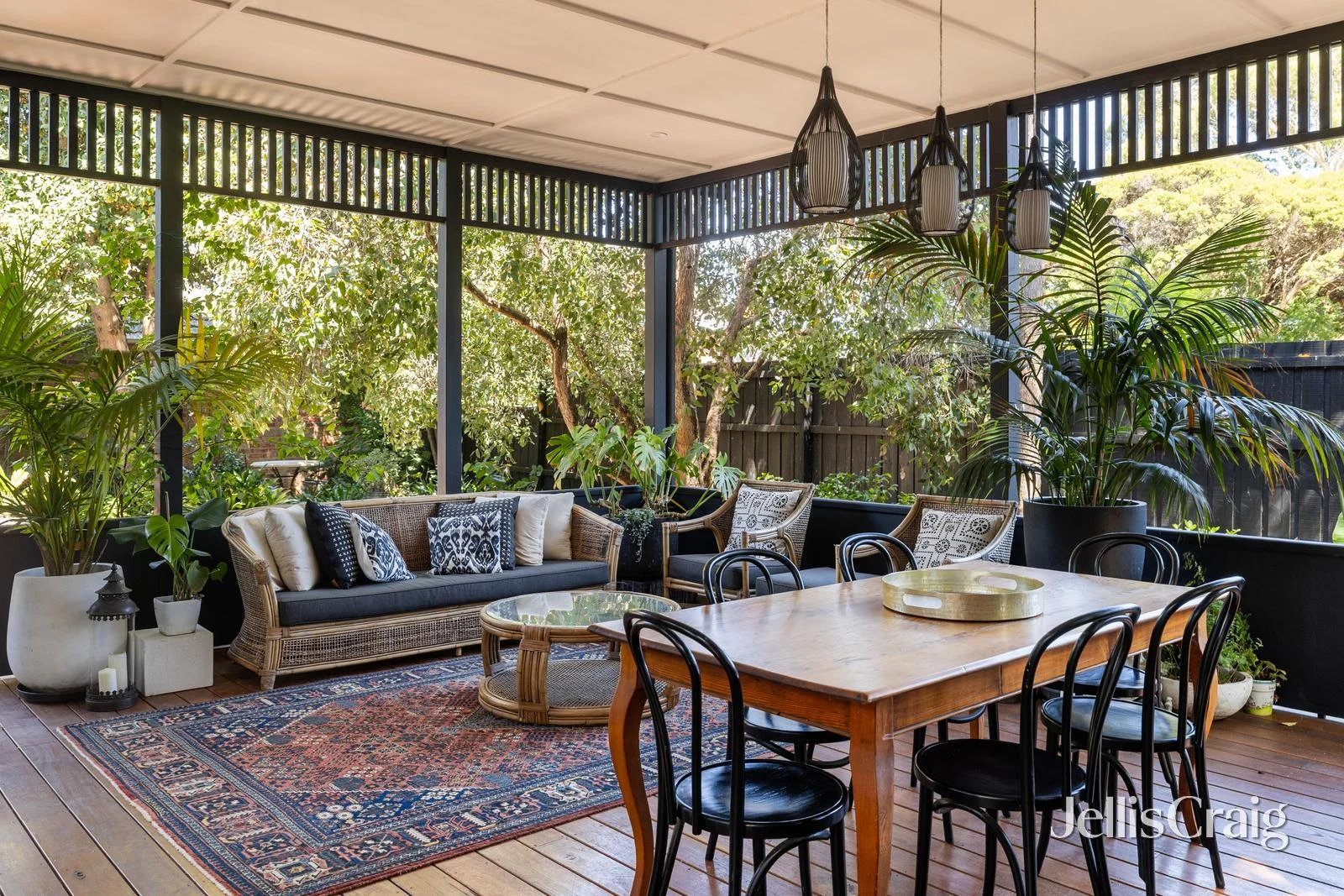 11 Bourne Road, Glen Iris VIC 3146