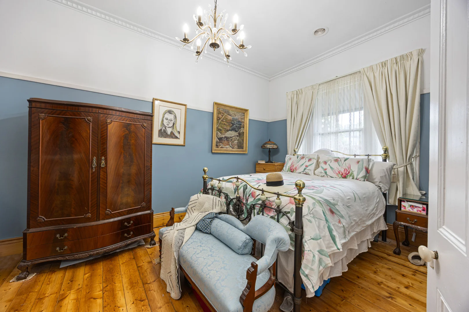 Additional image 16 of 204 Neill Street, Soldiers Hill VIC 3350