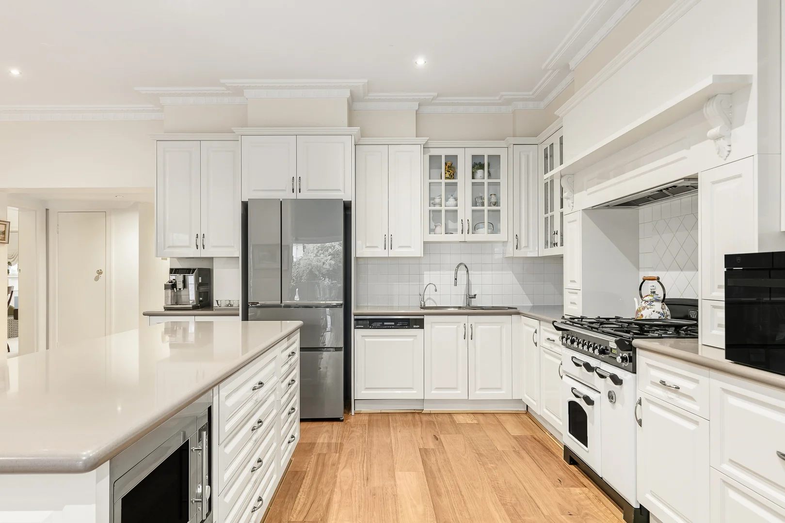 Additional image 6 of 2 Berkeley Court, Kew VIC 3101