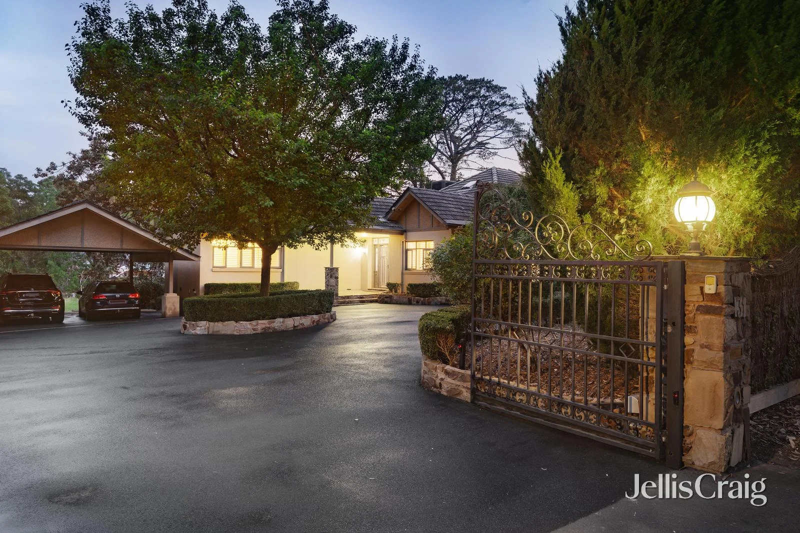 31 Edinburgh Road, Lilydale VIC 3140