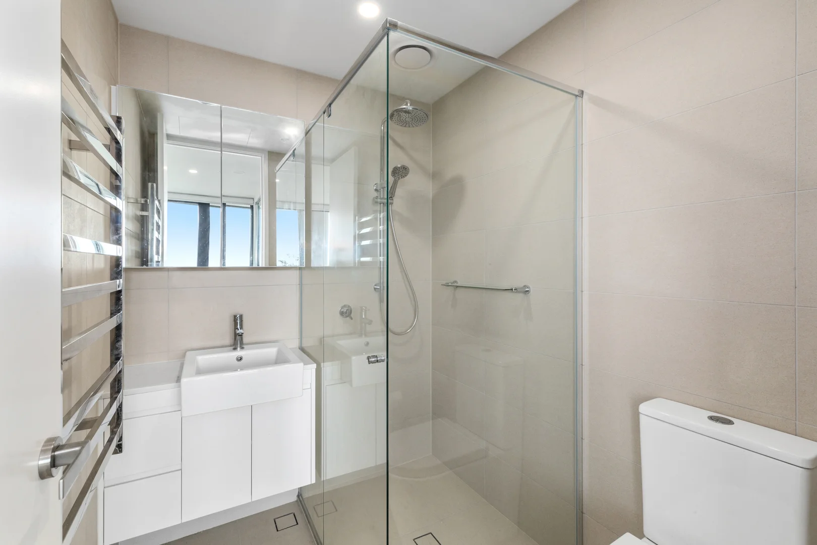 Additional image 7 of 702/600 Doncaster Road, Doncaster VIC 3108