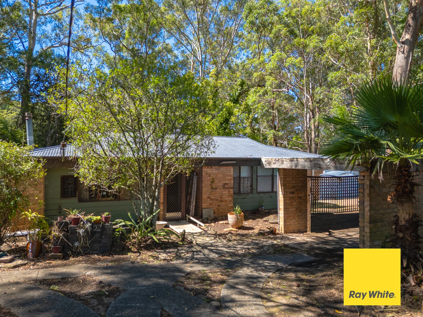 Additional image 2 of 107 Avoca Drive, Green Point NSW 2251