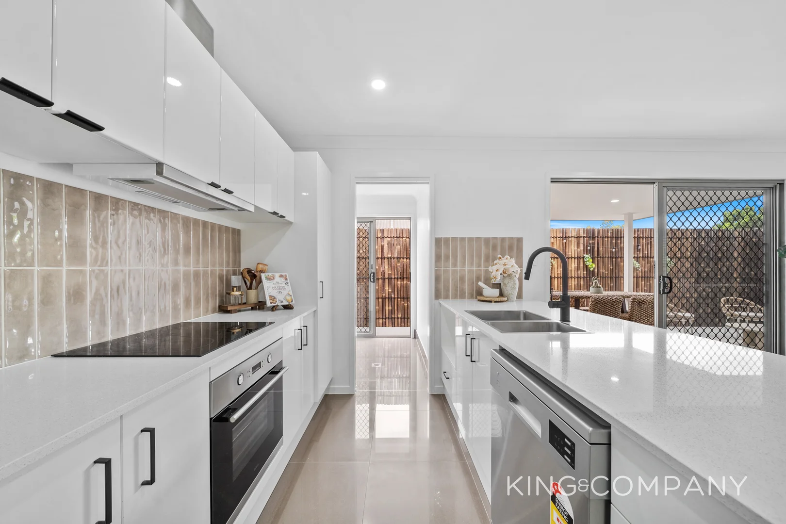 17 Richmond Crescent, Waterford QLD 4133