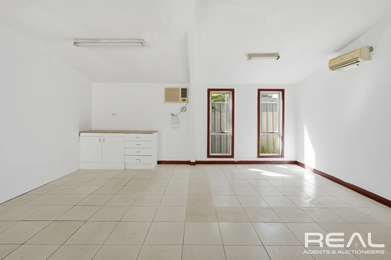 Additional image 33 of 44 Caloundra Drive, Paralowie SA 5108