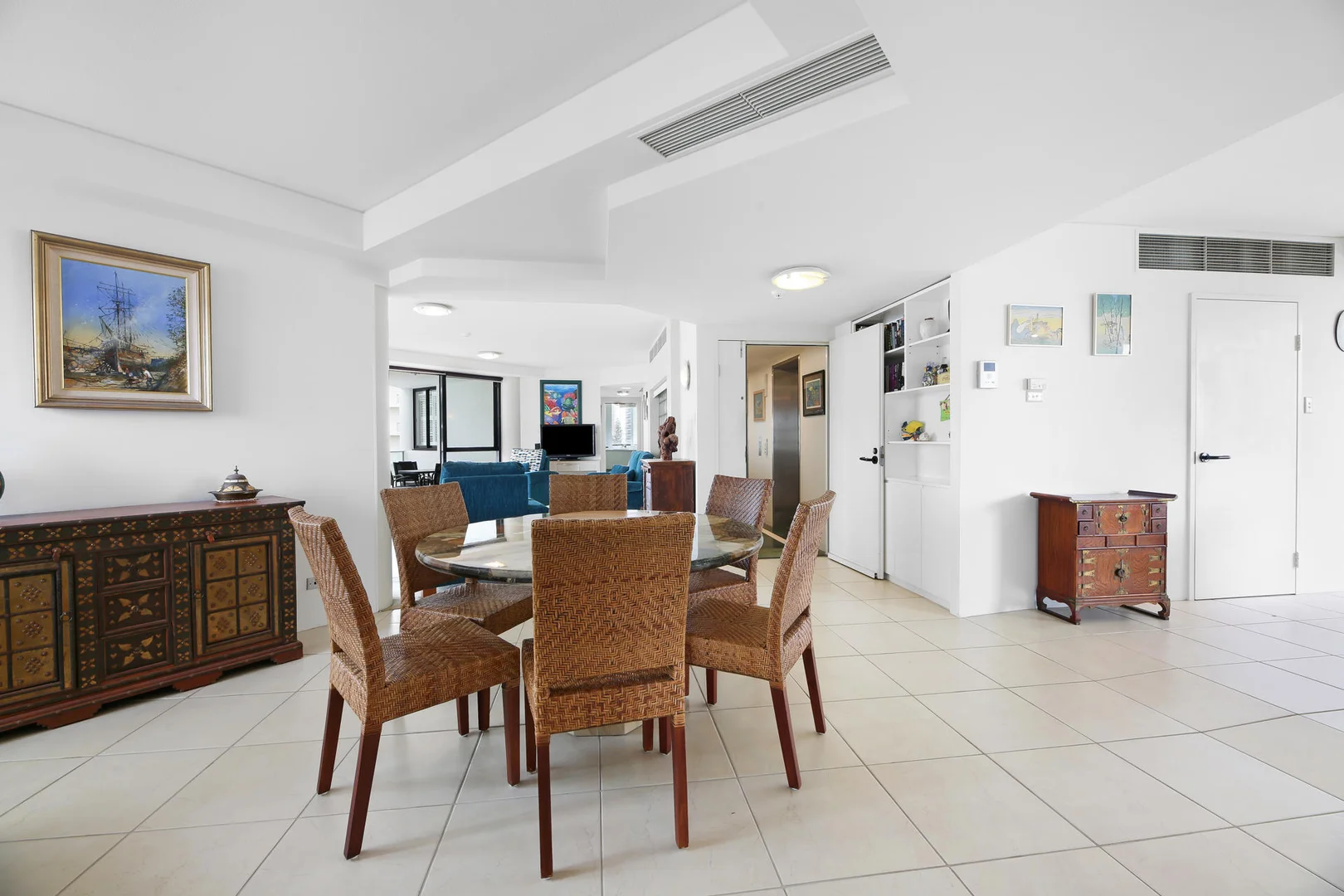 Additional image 10 of 5/19 Peak Avenue, Main Beach QLD 4217