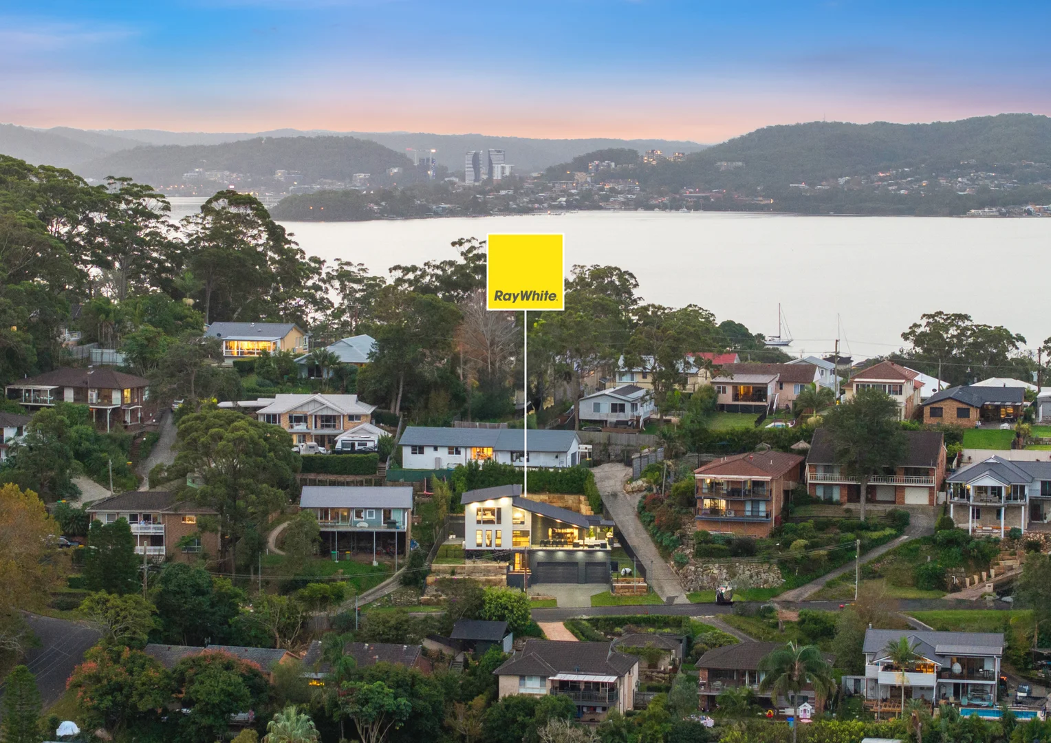 Additional image 2 of 37 Treeview Place, Saratoga NSW 2251