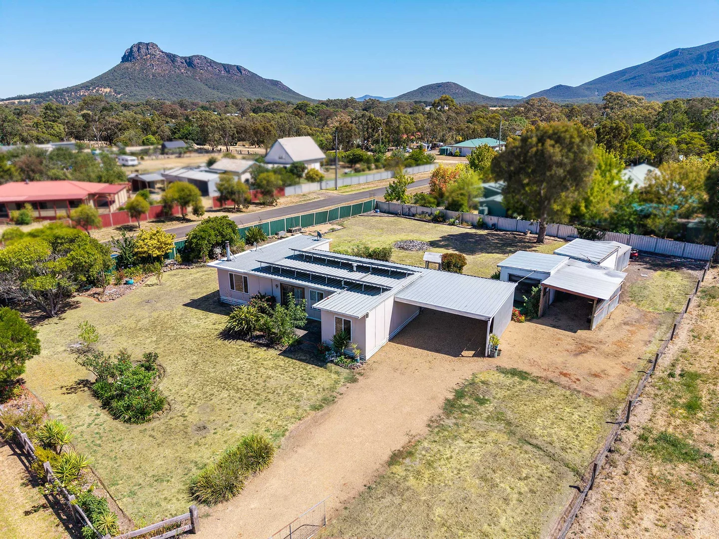 Additional image 19 of 14-16 Parker Street, Dunkeld VIC 3294