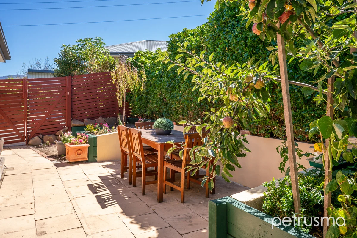 Additional image 14 of 4/5a Lennox Avenue, Lutana TAS 7009