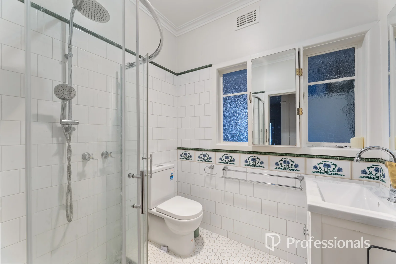 Additional image 10 of 22 Ellen Street, Bentleigh East VIC 3165