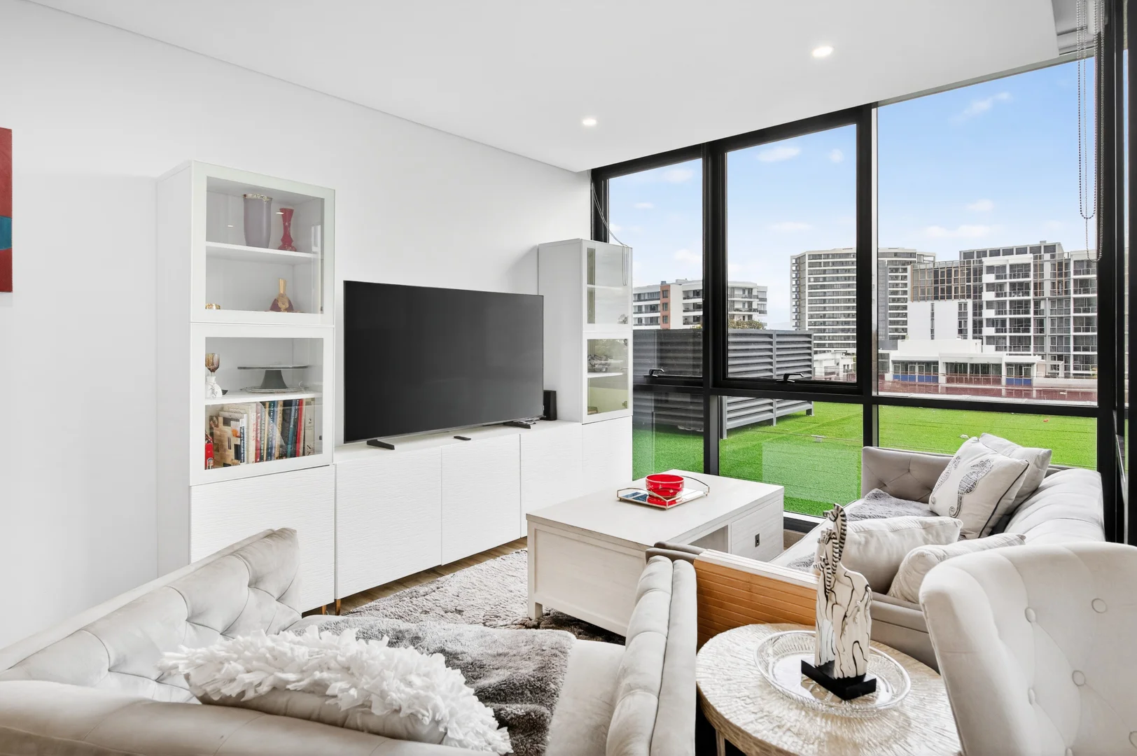 Additional image 5 of 601/2 Como Crescent, Southport QLD 4215