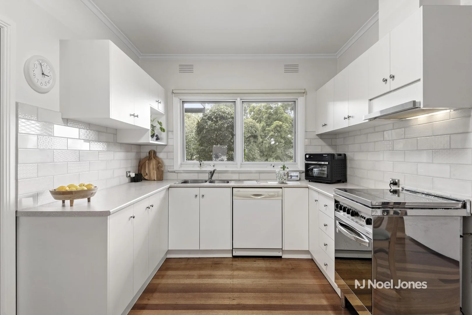 Additional image 4 of 21 View Road, Vermont VIC 3133