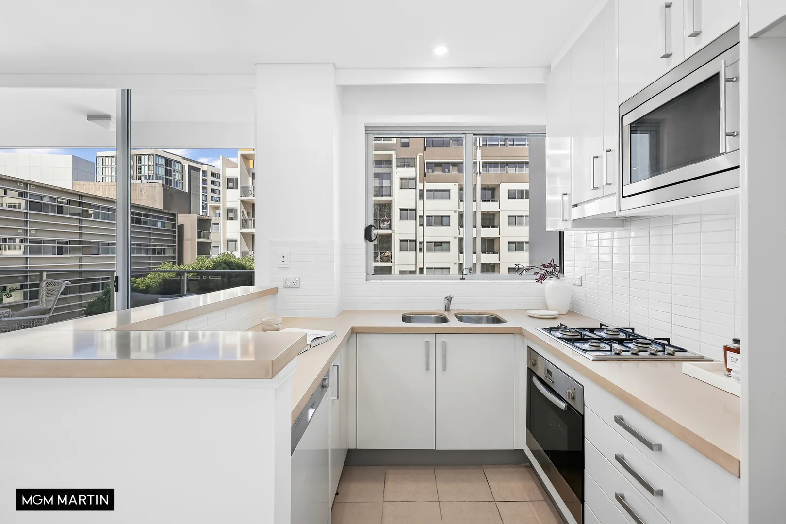 Additional image 4 of 646/5-9 Rothschild Avenue, Rosebery NSW 2018