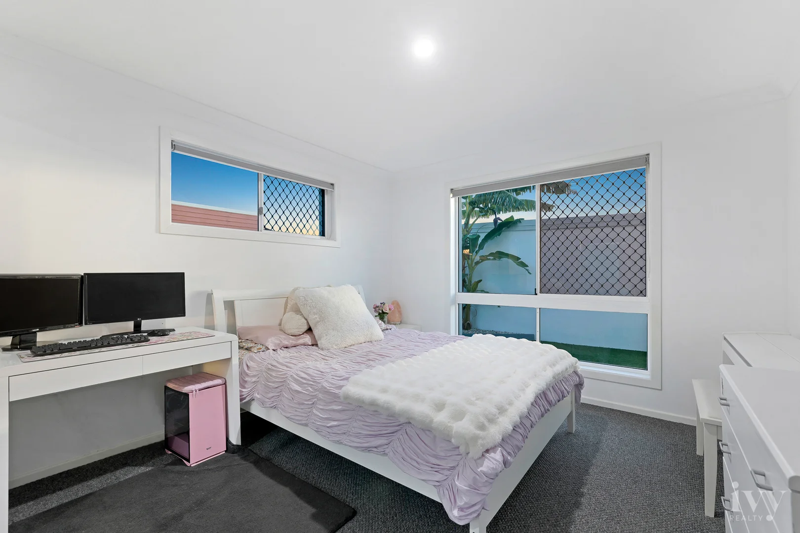 Additional image 20 of 26 O'Grady Drive, Paradise Point QLD 4216