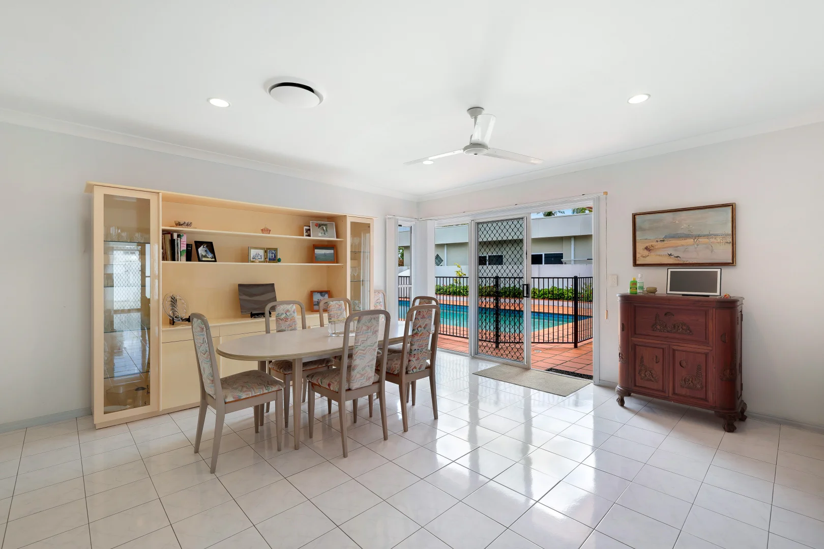 Additional image 12 of 31 Admiralty Drive, Paradise Waters QLD 4217