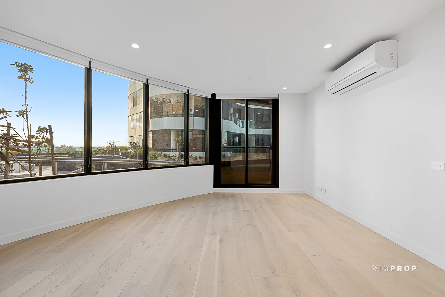 Additional image 5 of 401/1 Joseph Road, Footscray VIC 3011