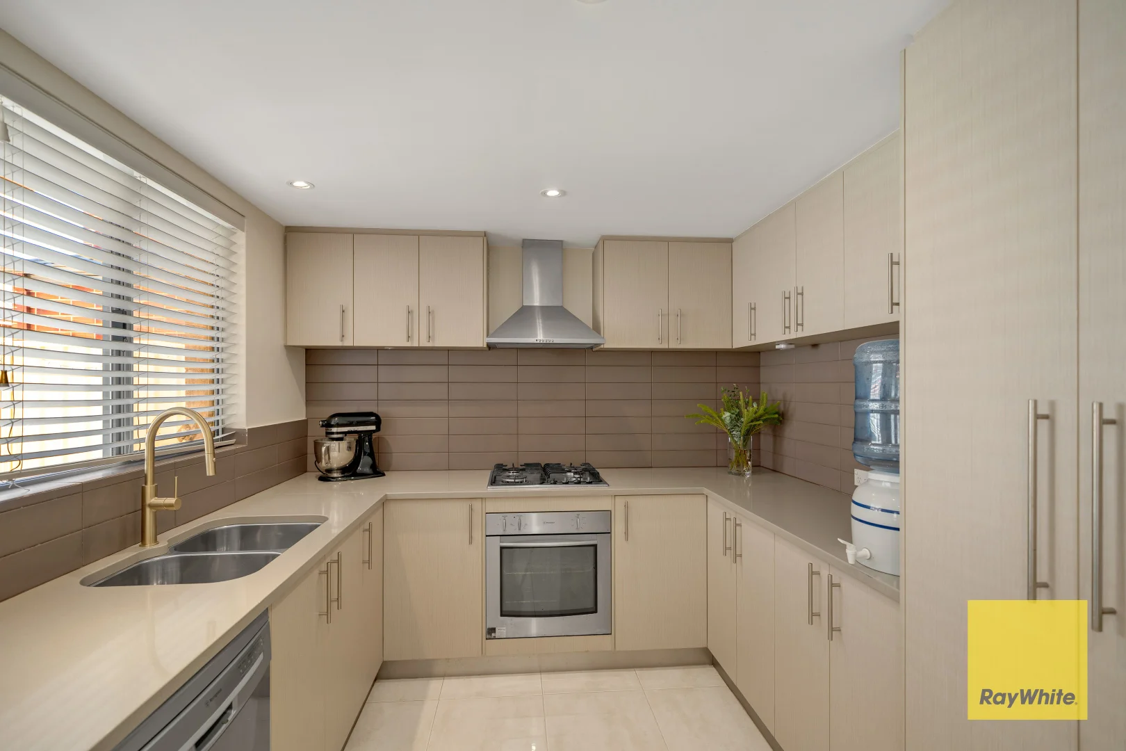 Additional image 10 of 3/386 Belgravia Street, Cloverdale WA 6105