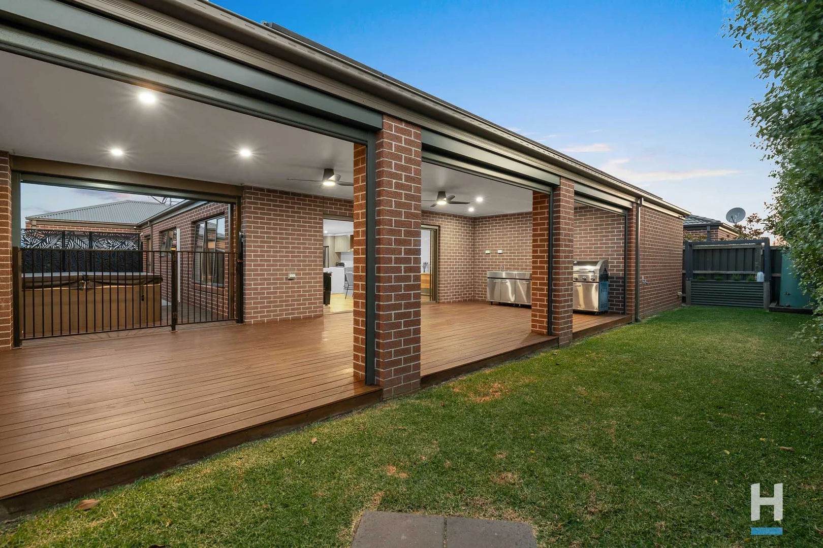 Additional image 16 of 11 Celadon Grove, Botanic Ridge VIC 3977