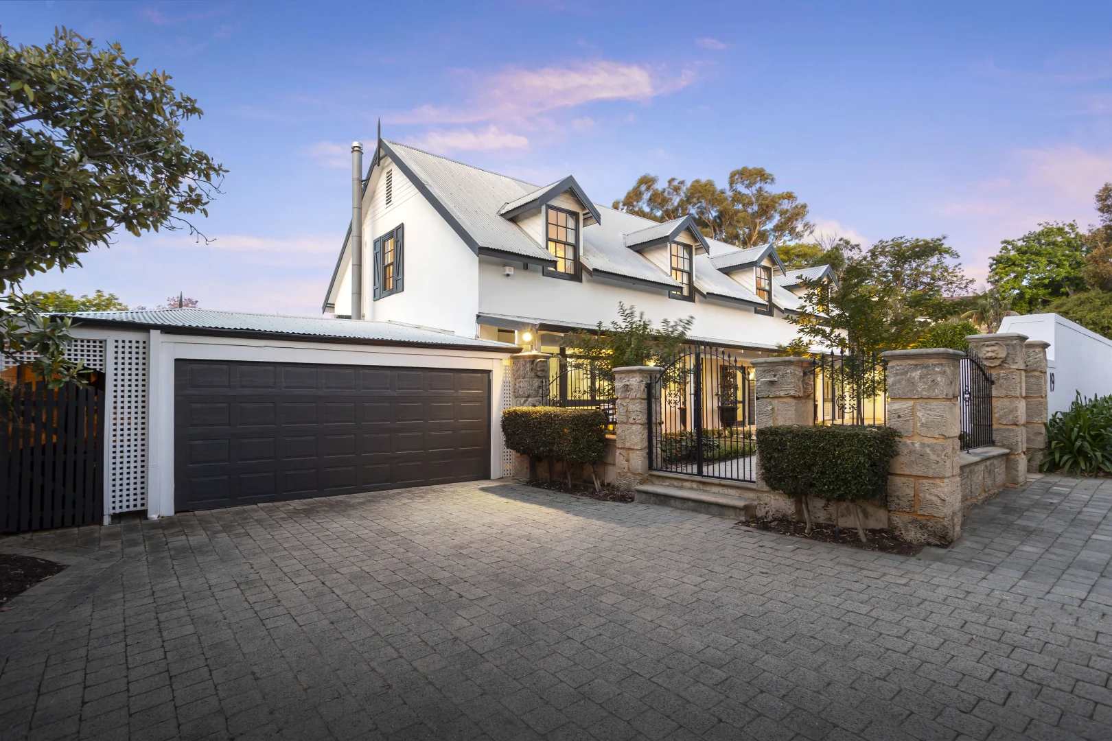 Additional image 32 of 19 Cliff Way, Claremont WA 6010