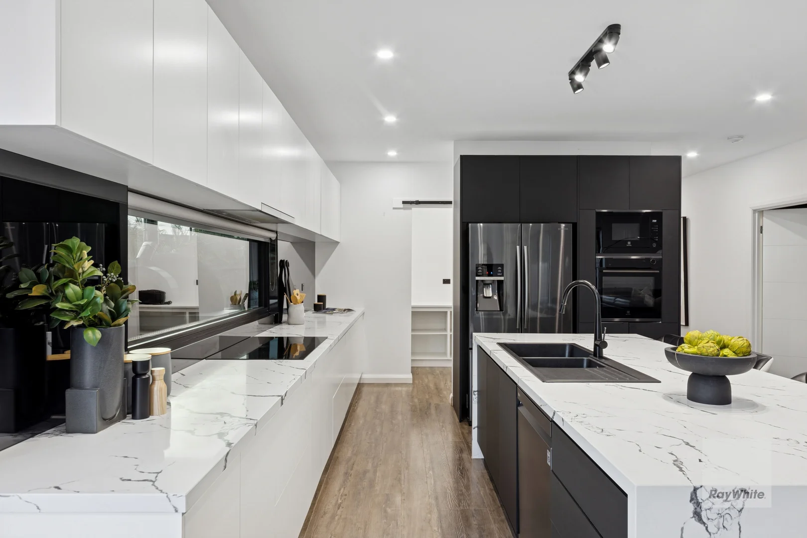 Additional image 9 of 48 King Drive, Hillside VIC 3037