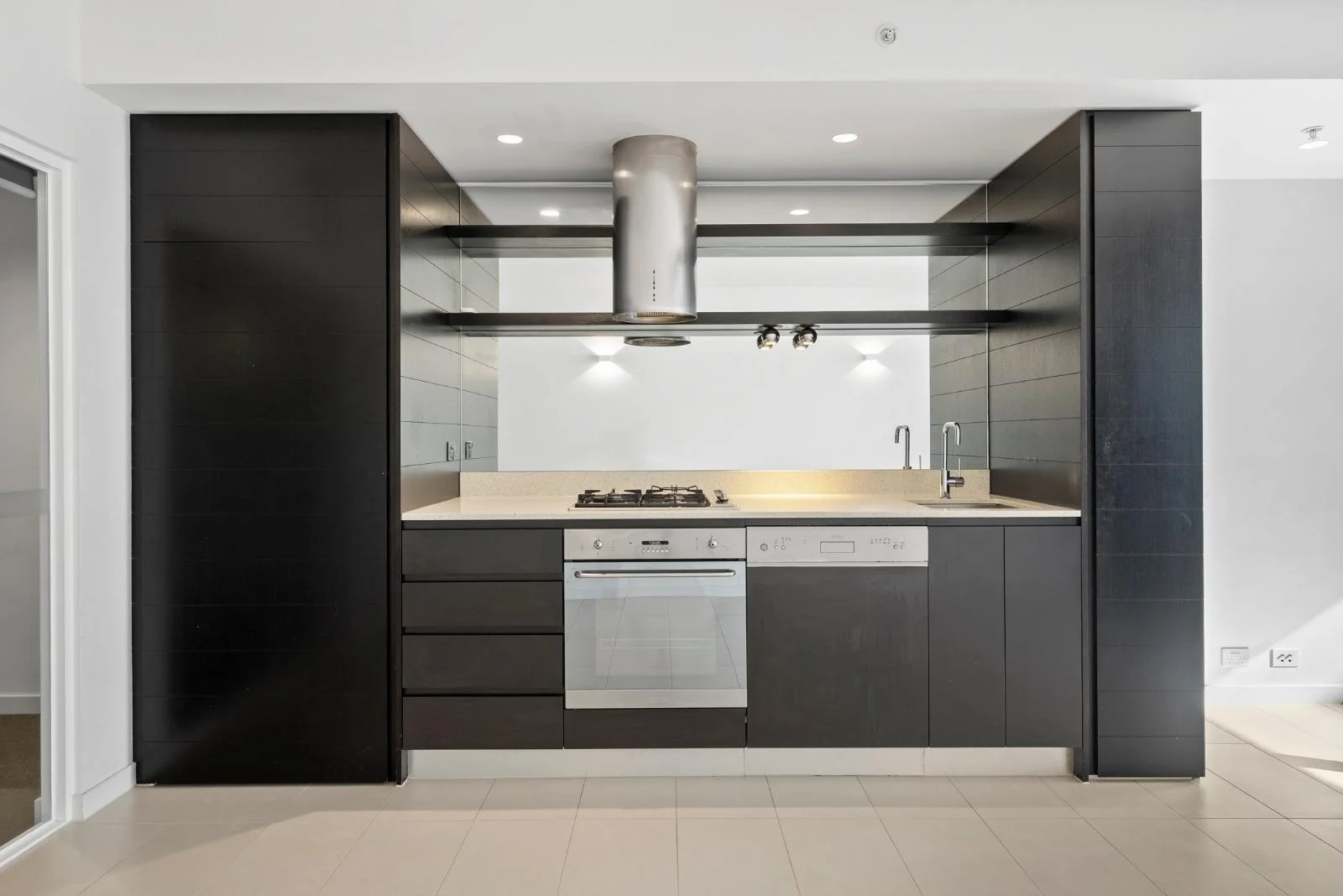 Additional image 3 of 805/615 Victoria Street, Abbotsford VIC 3067