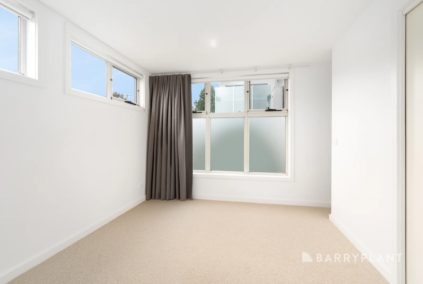 Additional image 11 of 2/54 Barrabool Road, Highton VIC 3216