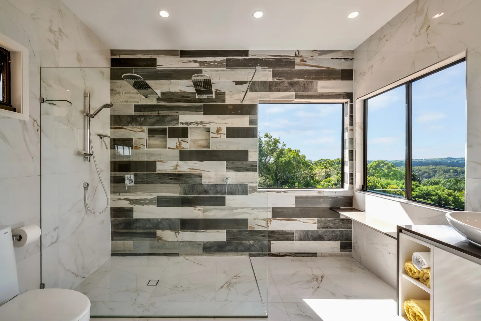 Additional image 22 of 6 Westminster Boulevard, Elanora QLD 4221