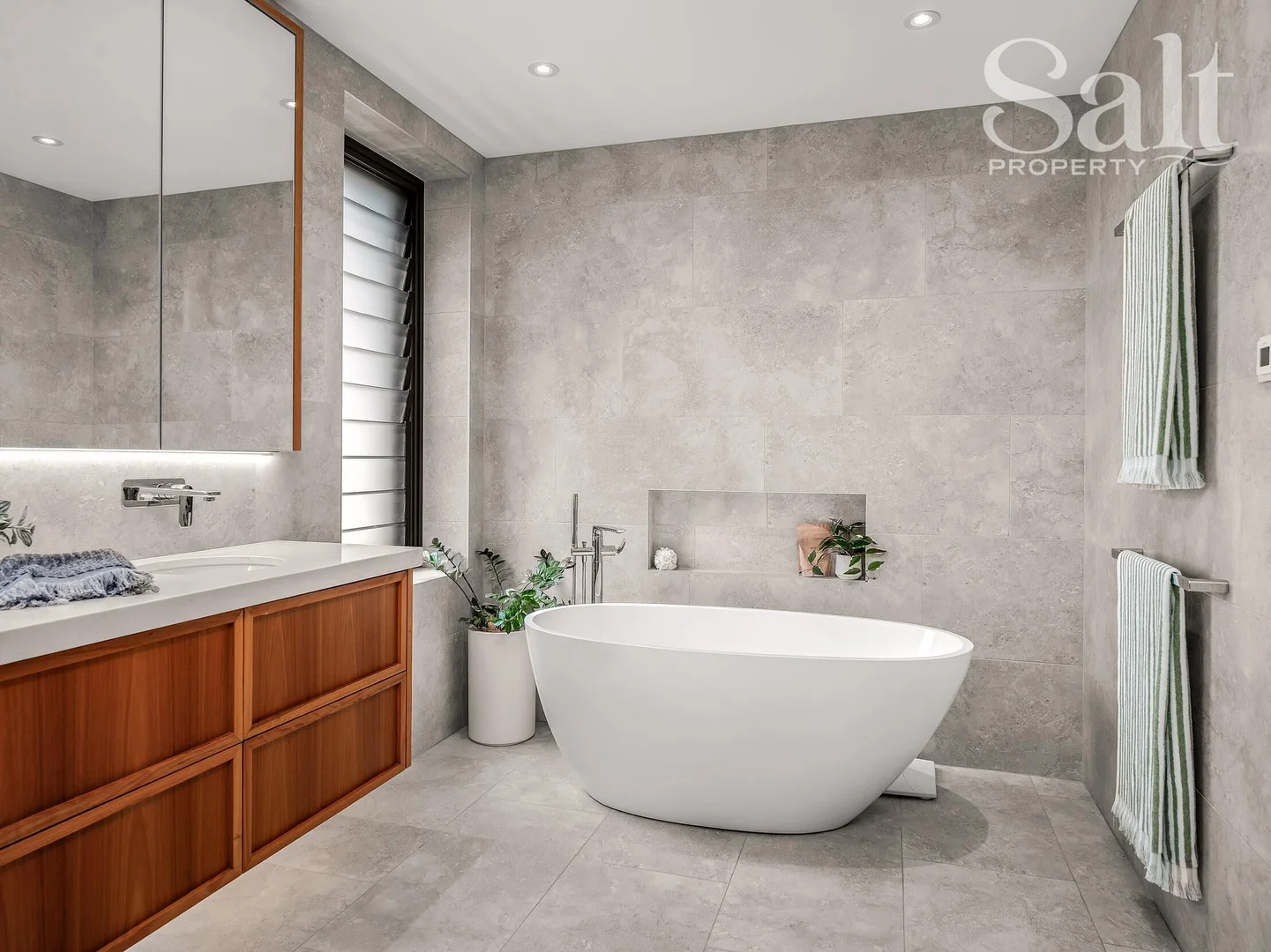 Additional image 24 of 50 Bar Beach Avenue, Bar Beach NSW 2300