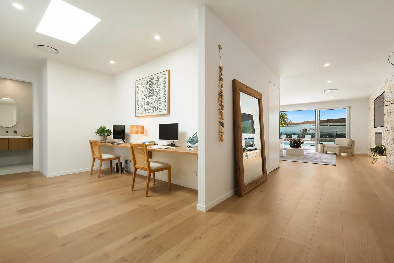 Additional image 19 of 290 Rio Vista Boulevard, Mermaid Waters QLD 4218